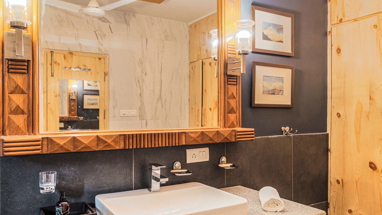 Photo of Bathroom in Bhimtal