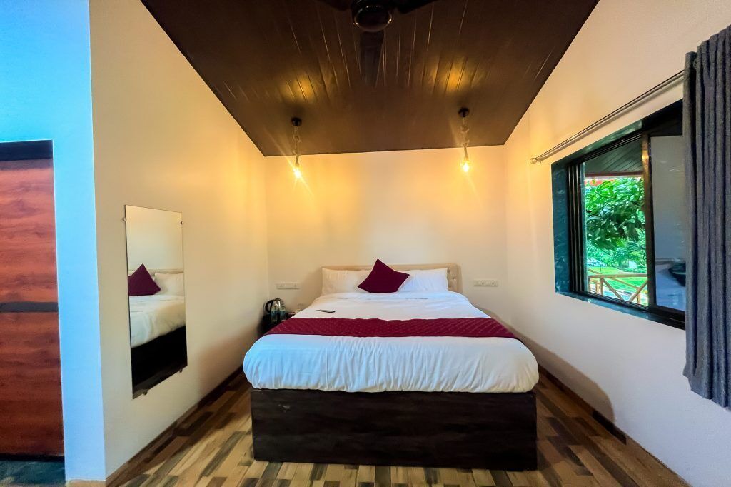 Photo of Bedroom in Khalapur