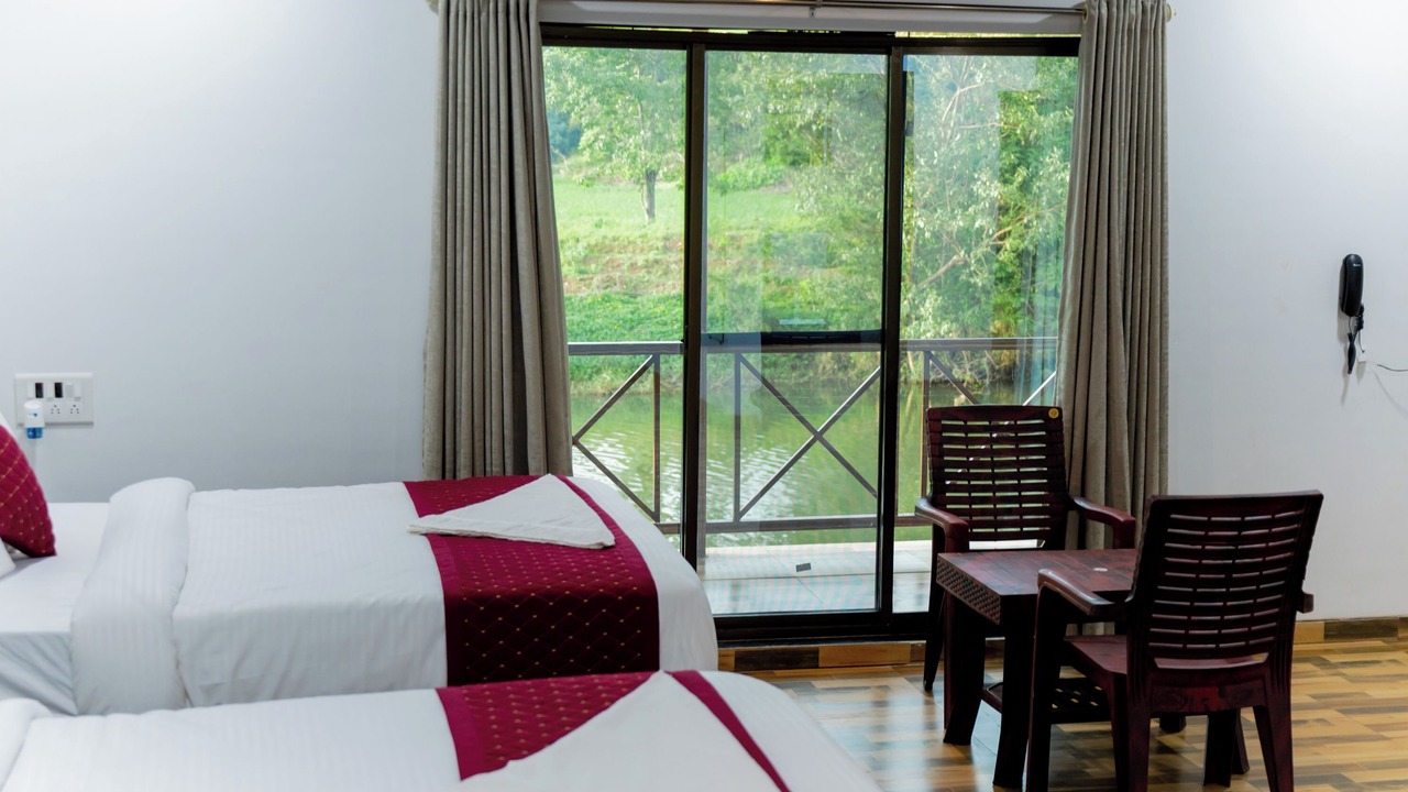 Photo of Bedroom in Khalapur