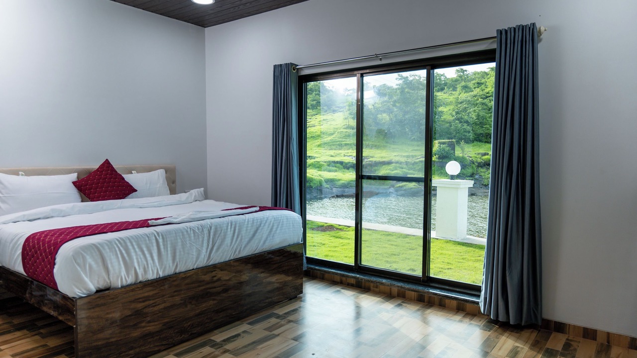 Photo of Bedroom in Khalapur