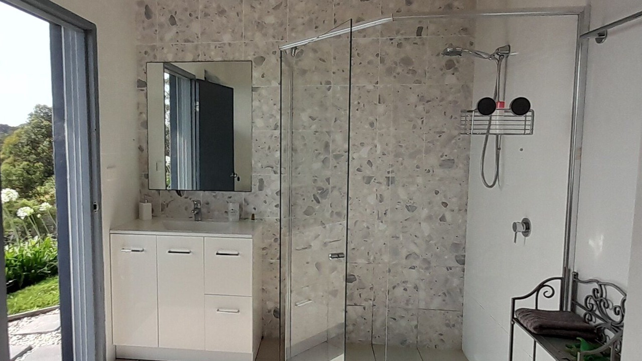 Photo of Bathroom in Korora