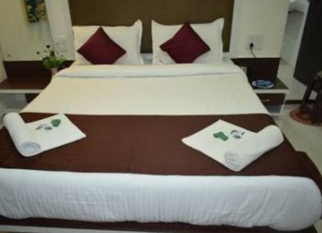 Photo of Bedroom in Mahabaleshwar