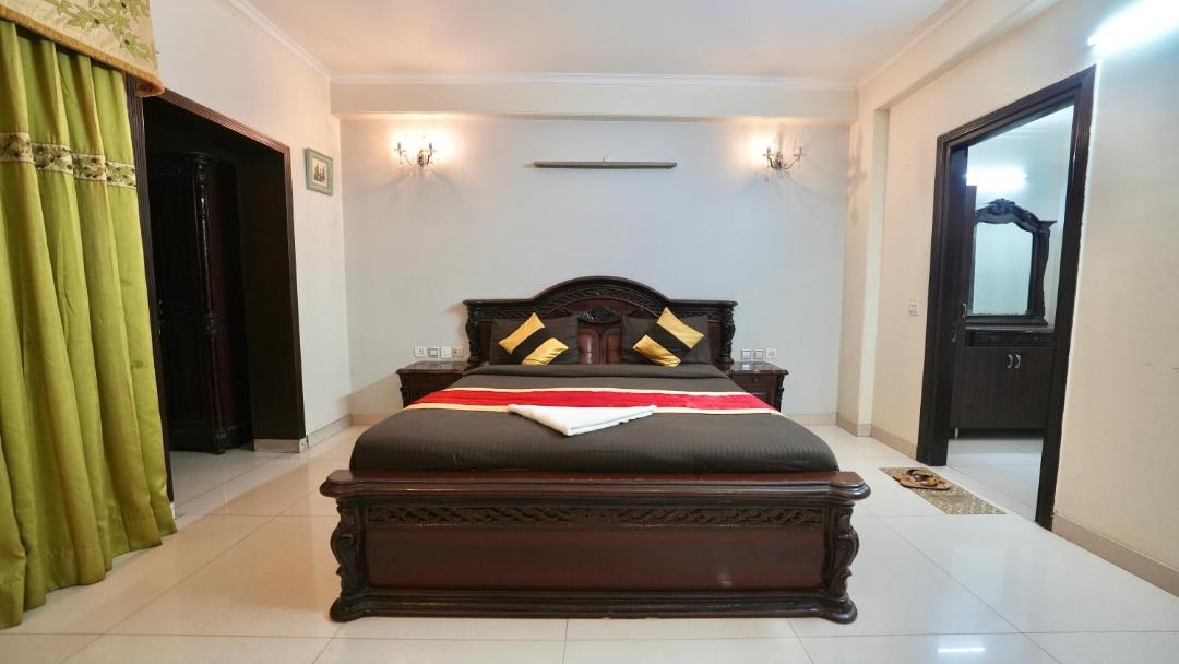 Photo of Bedroom in Sector 39