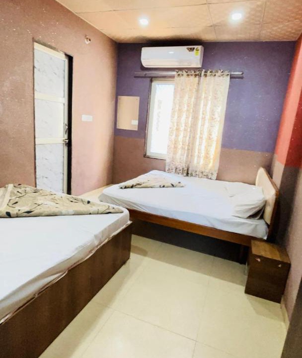 Photo of Bedroom in Khatu