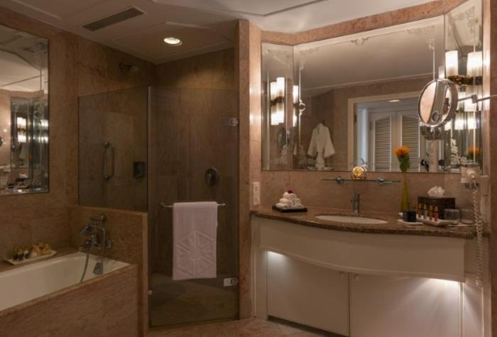 Photo of Bathroom in Bandra West