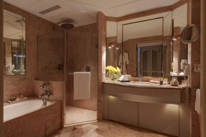 Photo of Bathroom in Bandra West