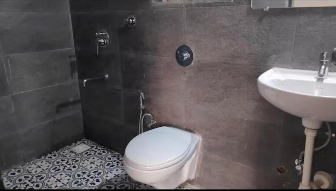 Photo of Bathroom in Shiroda