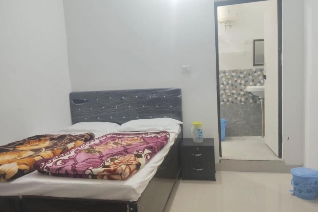 Photo of Bedroom in Rajgarhi