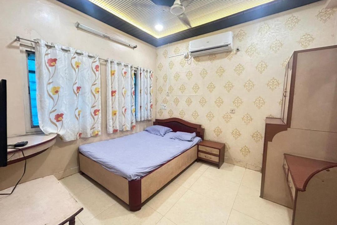 Photo of Bedroom in Solapur