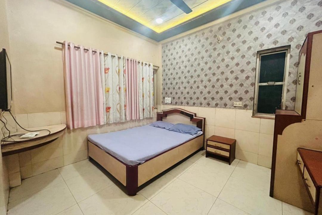 Photo of Bedroom in Solapur