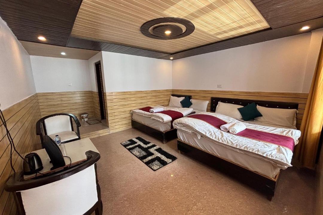Photo of Bedroom in Badrinath