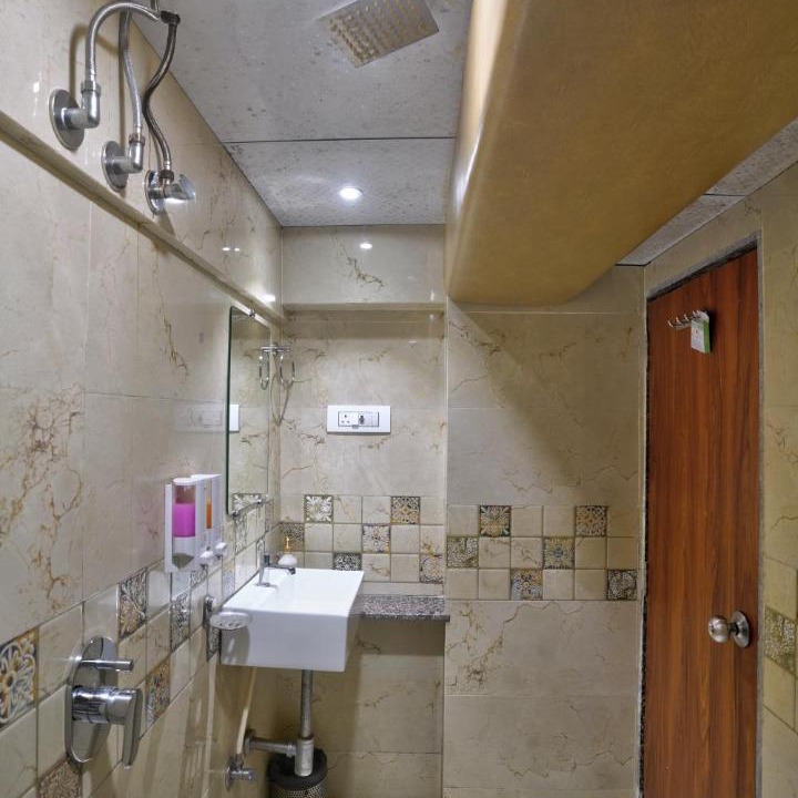 Photo of Bathroom in Vile Parle West