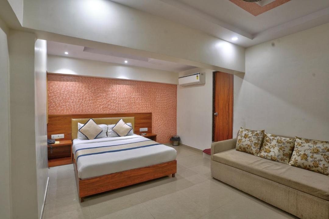 Photo of Bedroom in Vile Parle West