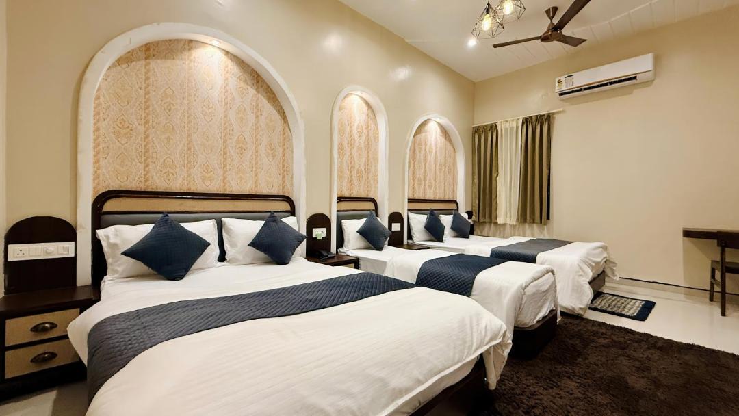 Photo of Bedroom in Omkareshwar
