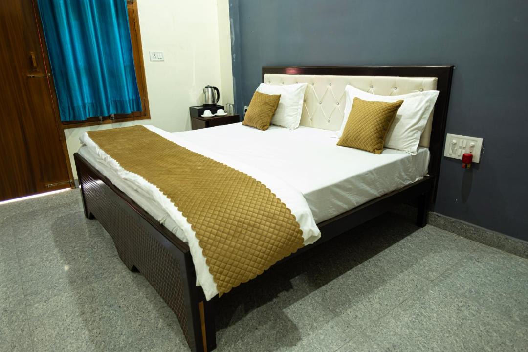 Photo of Bedroom in Haridwar