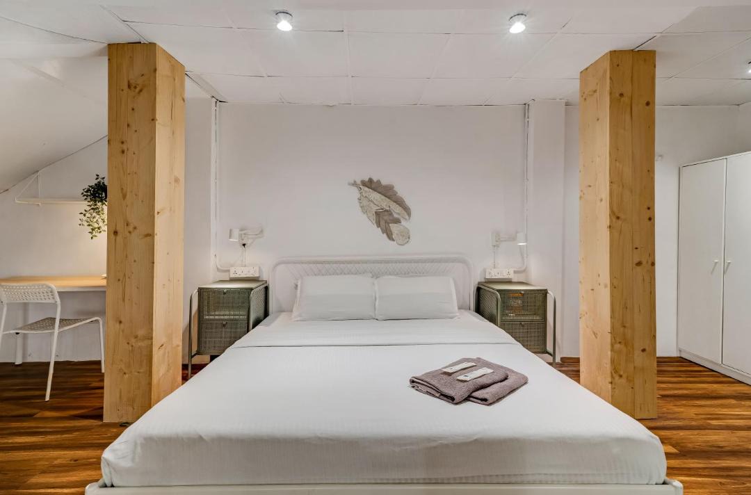 Photo of Bedroom in Pali Hill