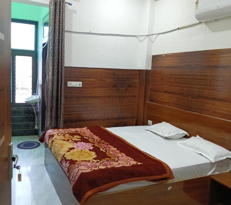 Photo of Bedroom in Shri Madhopur