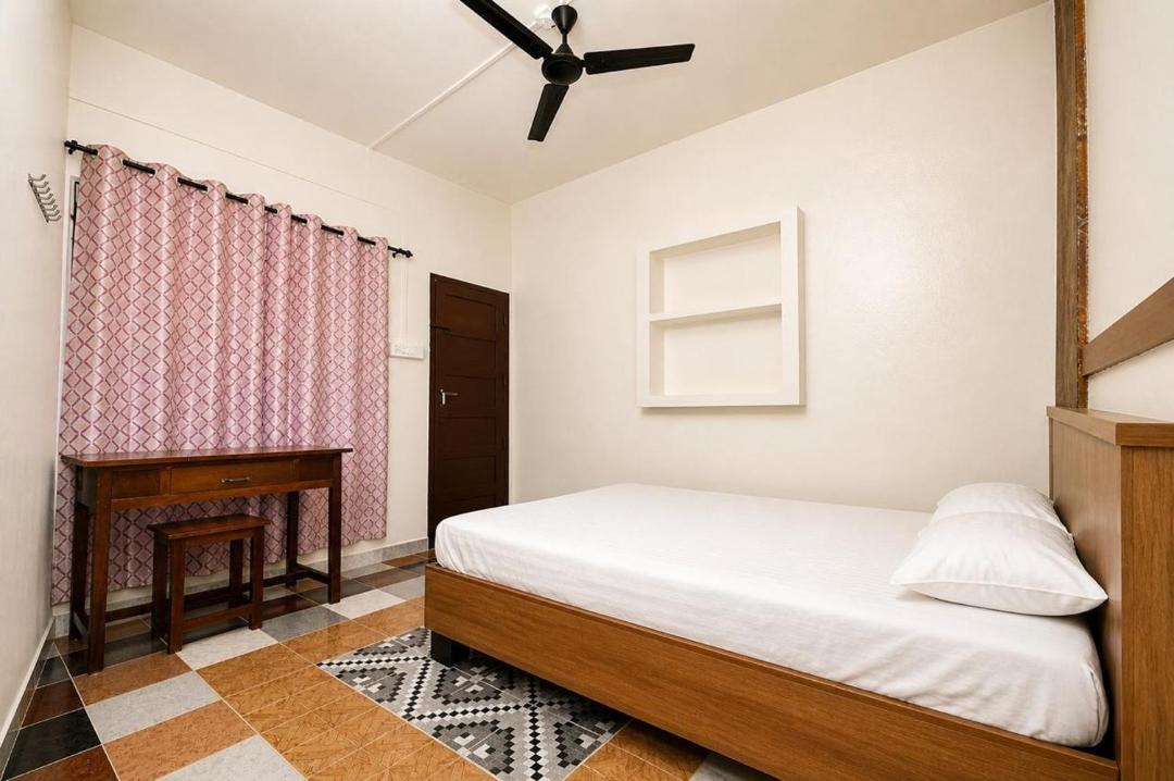 Photo of Bedroom in Guruvayur