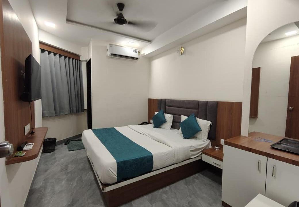 Photo of Bedroom in Ahmedabad