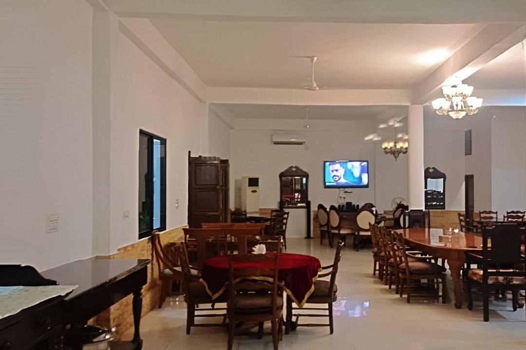 Photo of Others in Mandawar