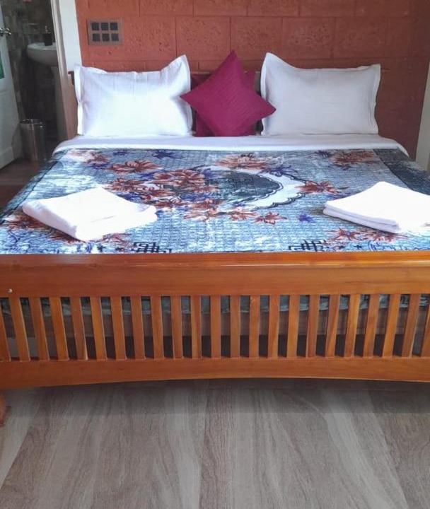 Photo of Bedroom in Ponnampet