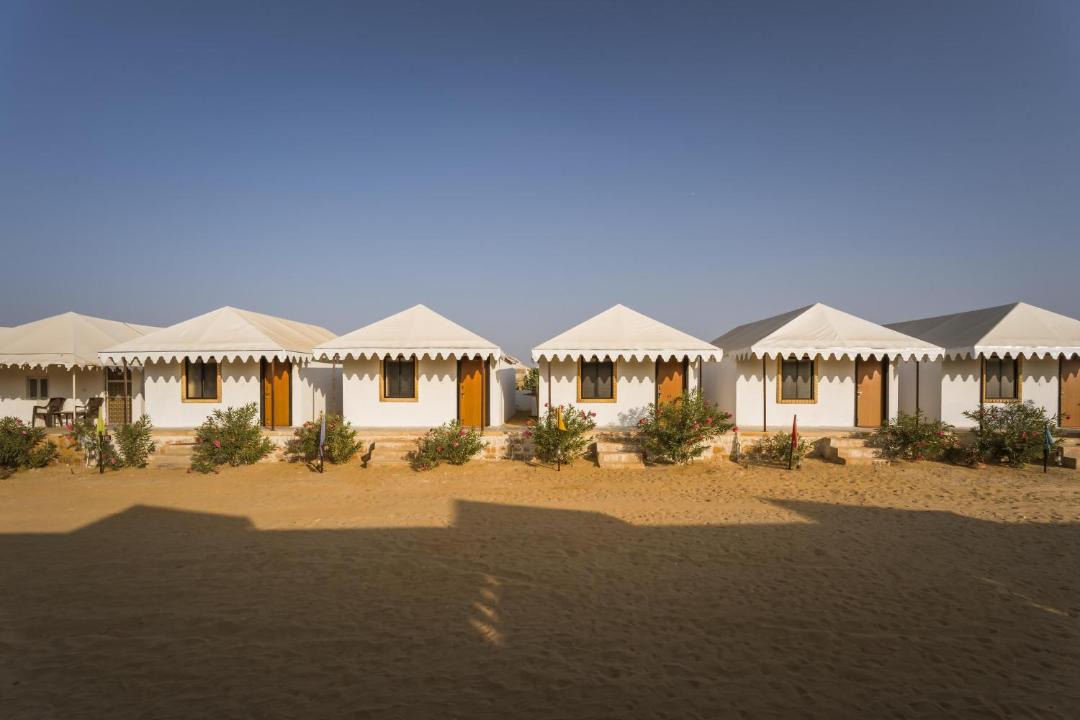 Photo of Buildings in Kanoi