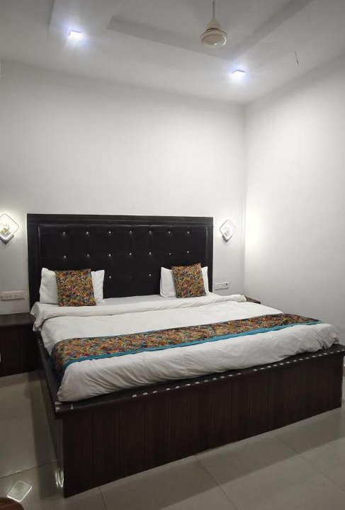 Photo of Bedroom in Agra