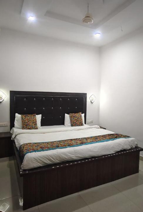Photo of Bedroom in Agra