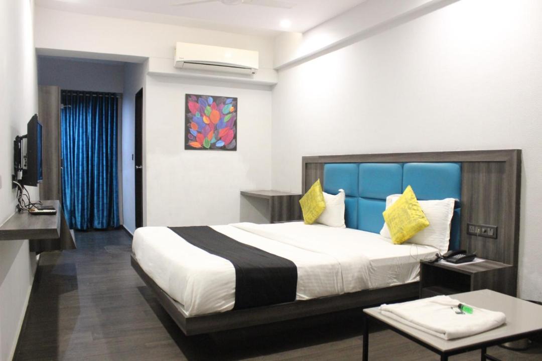Photo of Bedroom in Surat