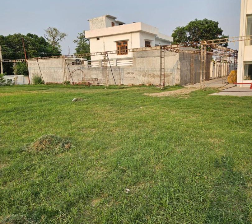 Photo of Others in Khatima