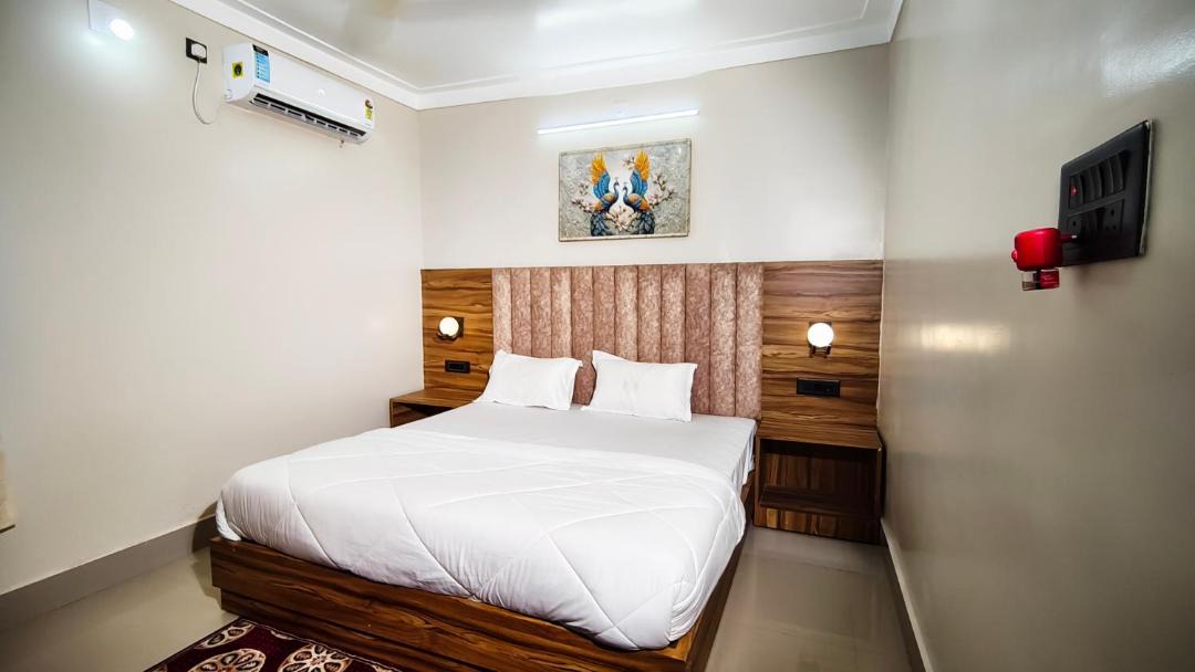 Photo of Bedroom in Bodh Gaya