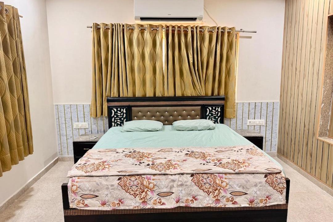 Photo of Bedroom in Kalol