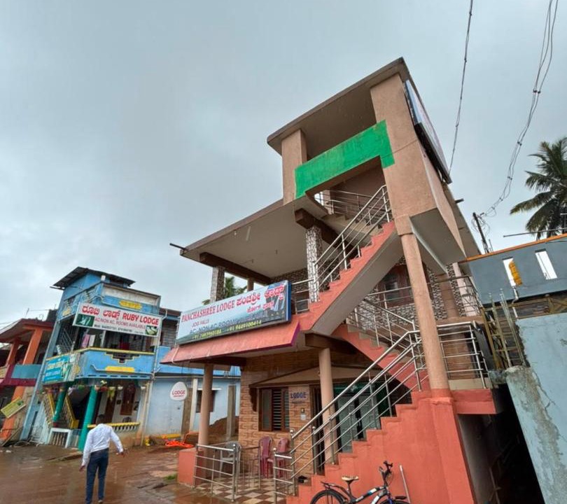 Photo of Buildings in Tumari