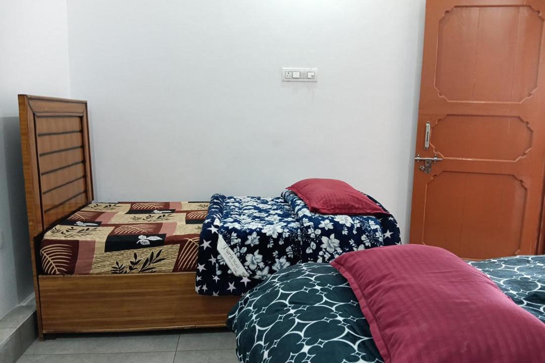 Photo of Bedroom in Ukhimath