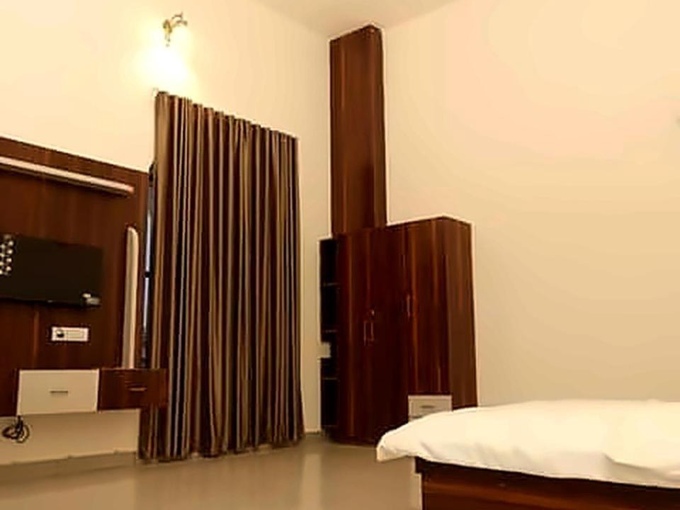Photo of Bedroom in Sehore