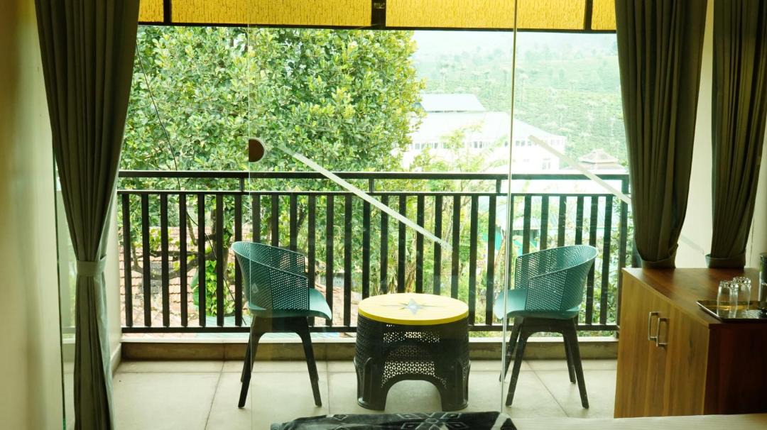 Photo of Patio Balcony in Valparai