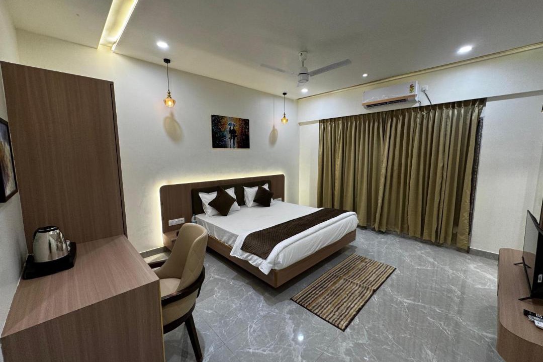 Photo of Bedroom in Pali