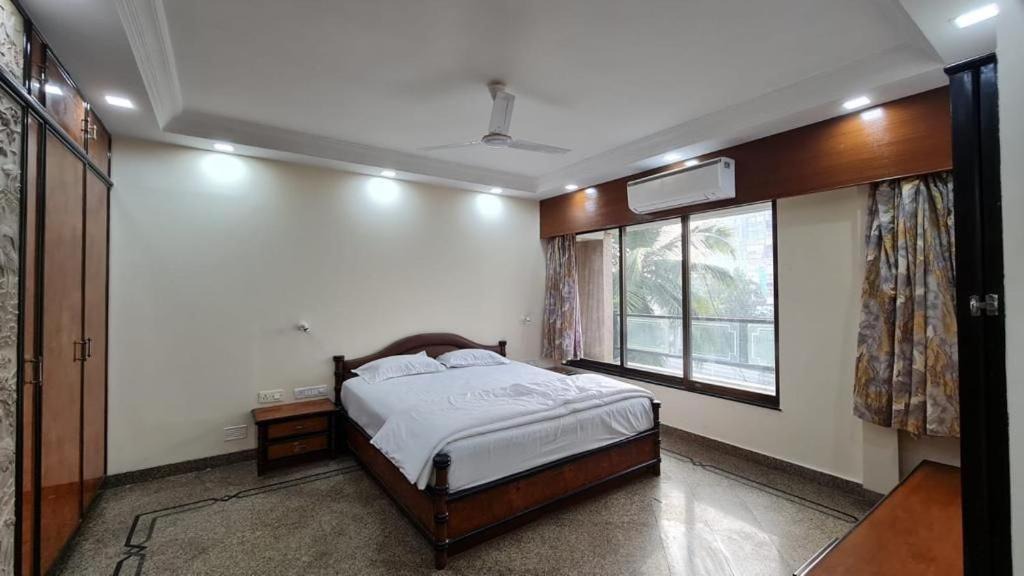Photo of Bedroom in Dadar East