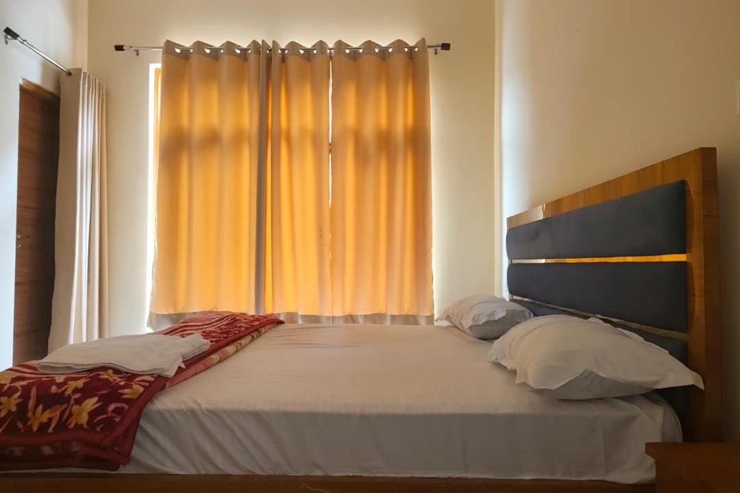 Photo of Bedroom in Dunda