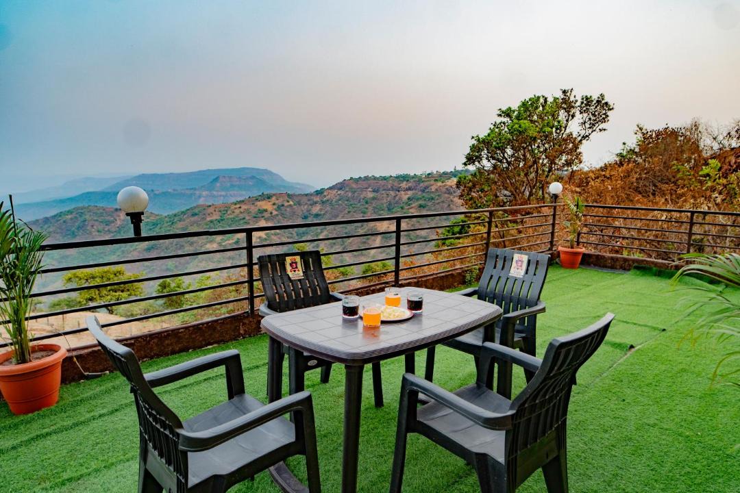 Photo of Patio Balcony in Mahabaleshwar
