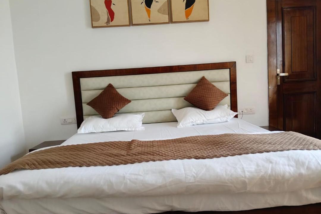 Photo of Bedroom in Tehri