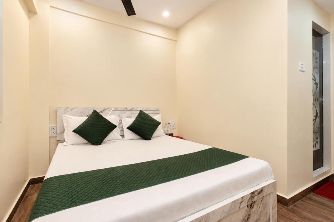 Photo of Bedroom in Dahisar East