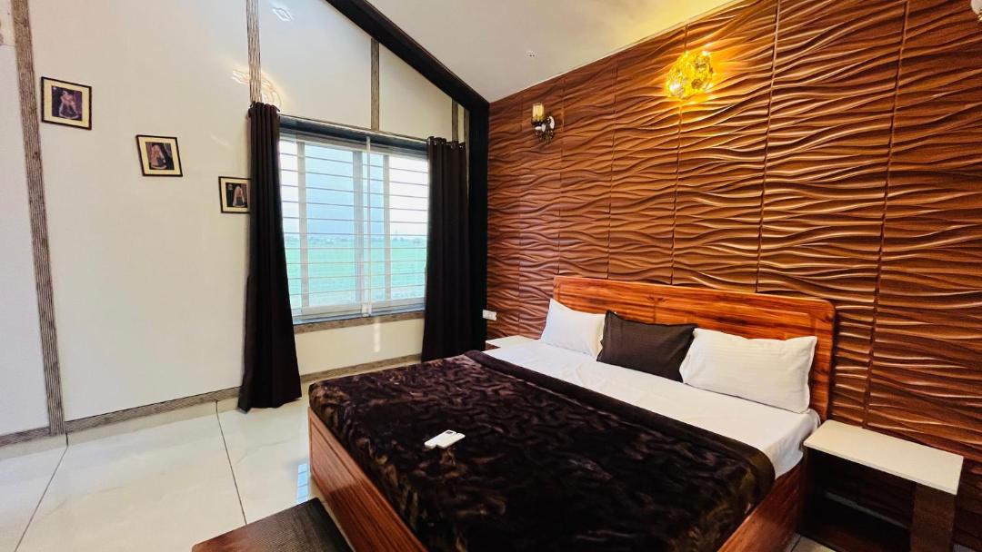 Photo of Bedroom in Ujjain