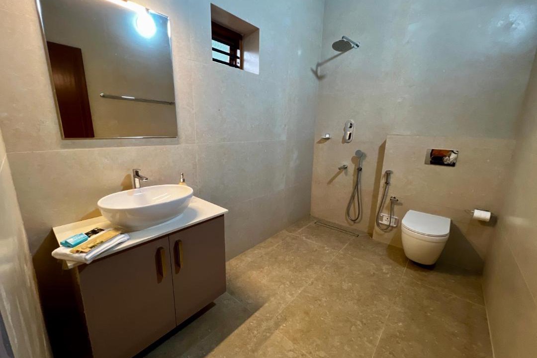 Photo of Bathroom in Alattur