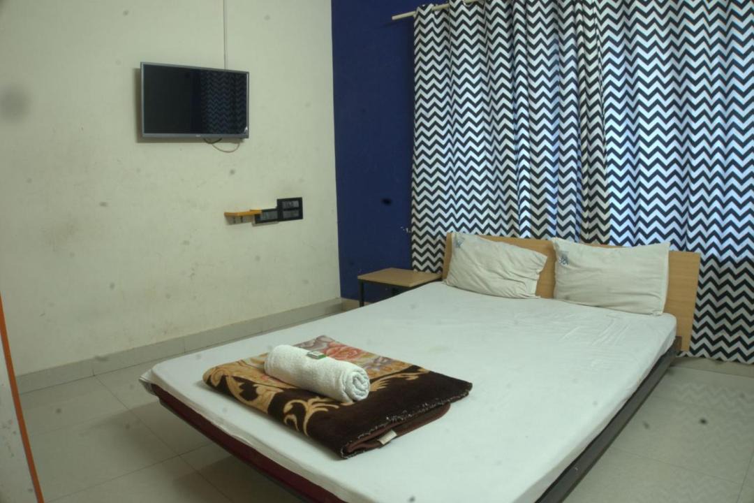 Photo of Bedroom in Thiruvananthapuram