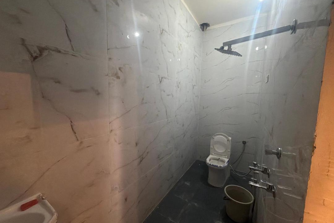Photo of Bathroom in Dudu