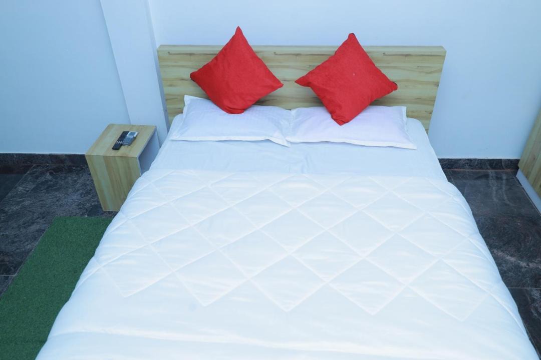 Photo of Bedroom in Radhapuram