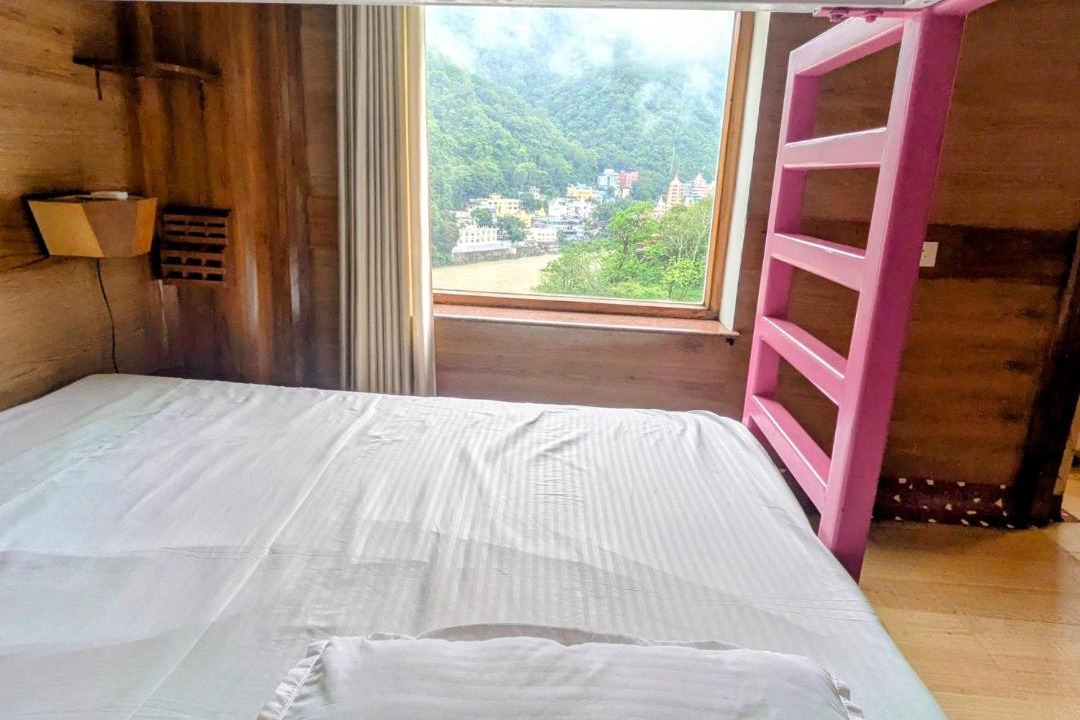 Photo of Bedroom in Tapovan
