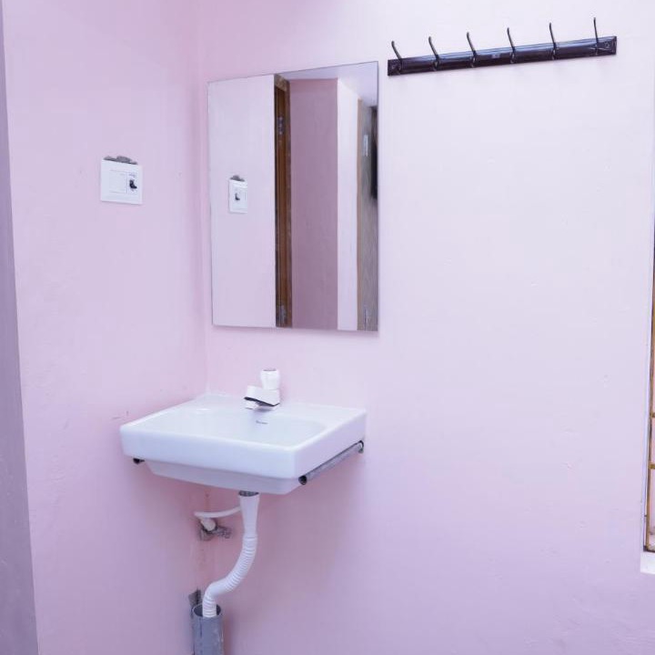 Photo of Bathroom in Tiruchendur