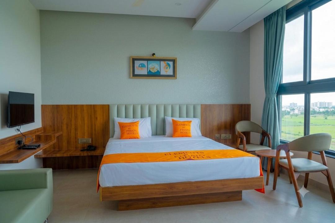 Photo of Bedroom in Akalkot